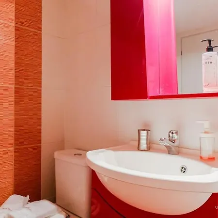 Lavender 2bdrm Apartment, Vesta Philoxenia * Thessaloníki