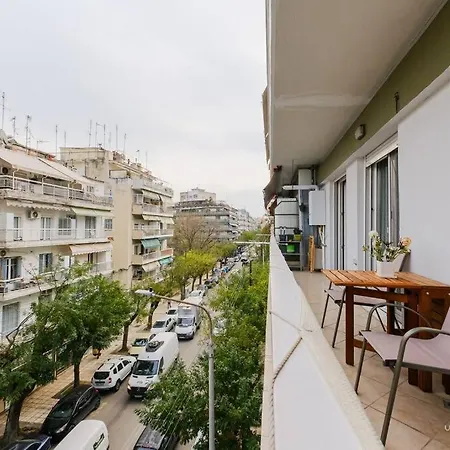 Lavender 2bdrm Apartment, Vesta Philoxenia