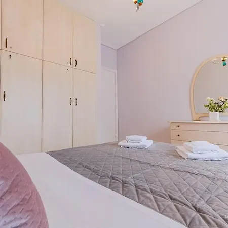 Lavender 2bdrm Apartment, Vesta Philoxenia Thessaloniki